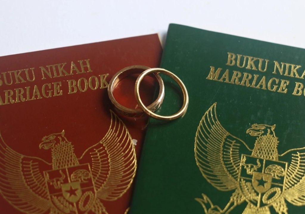 Apakah bisa cerai dengan satu buku nikah